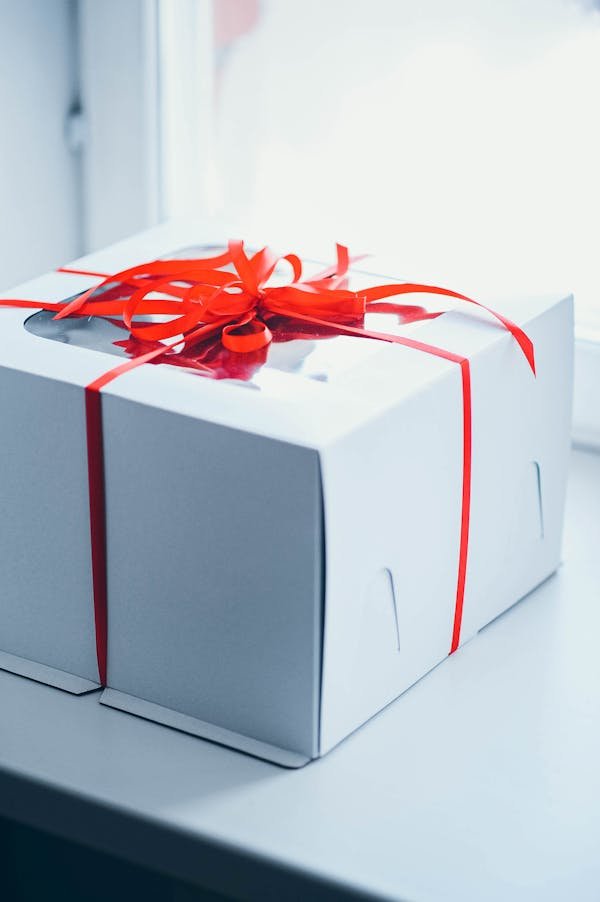 Discover the allure of custom mystery boxes for you